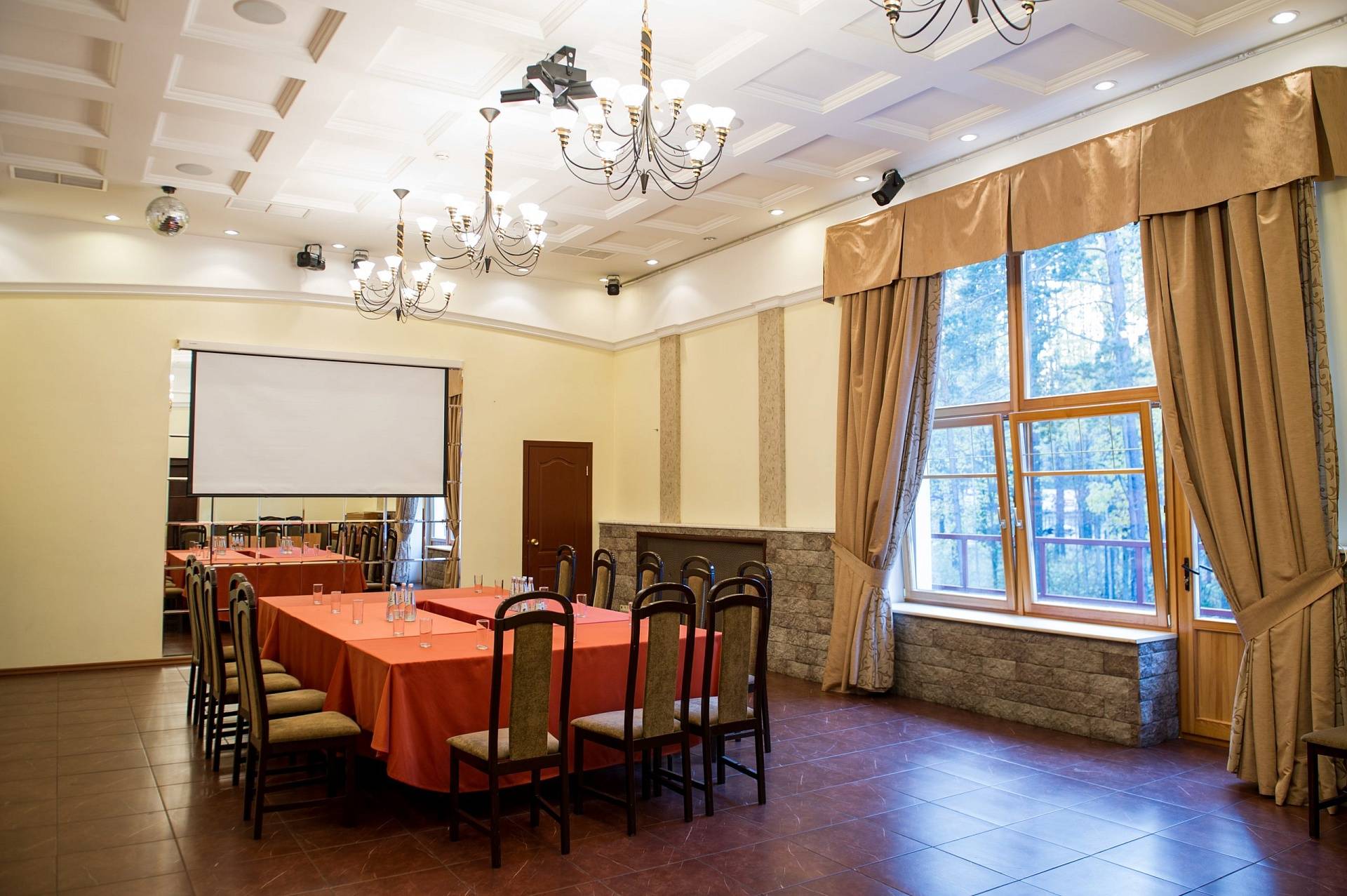 Конференц-зал 